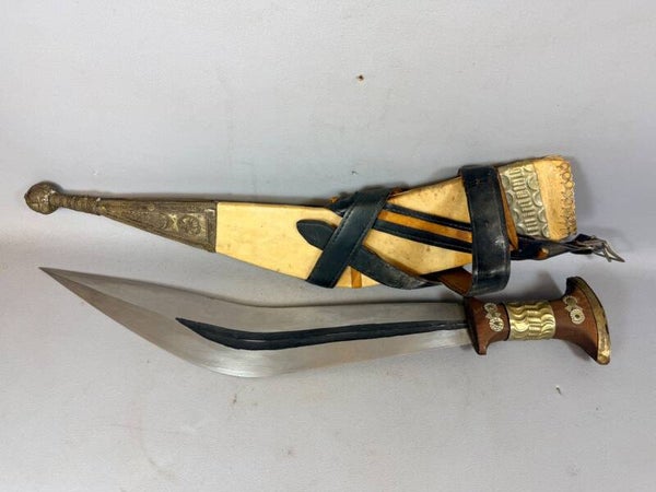 260919 - Old African Ethiopian Afar sword with leather case - Ethiopia