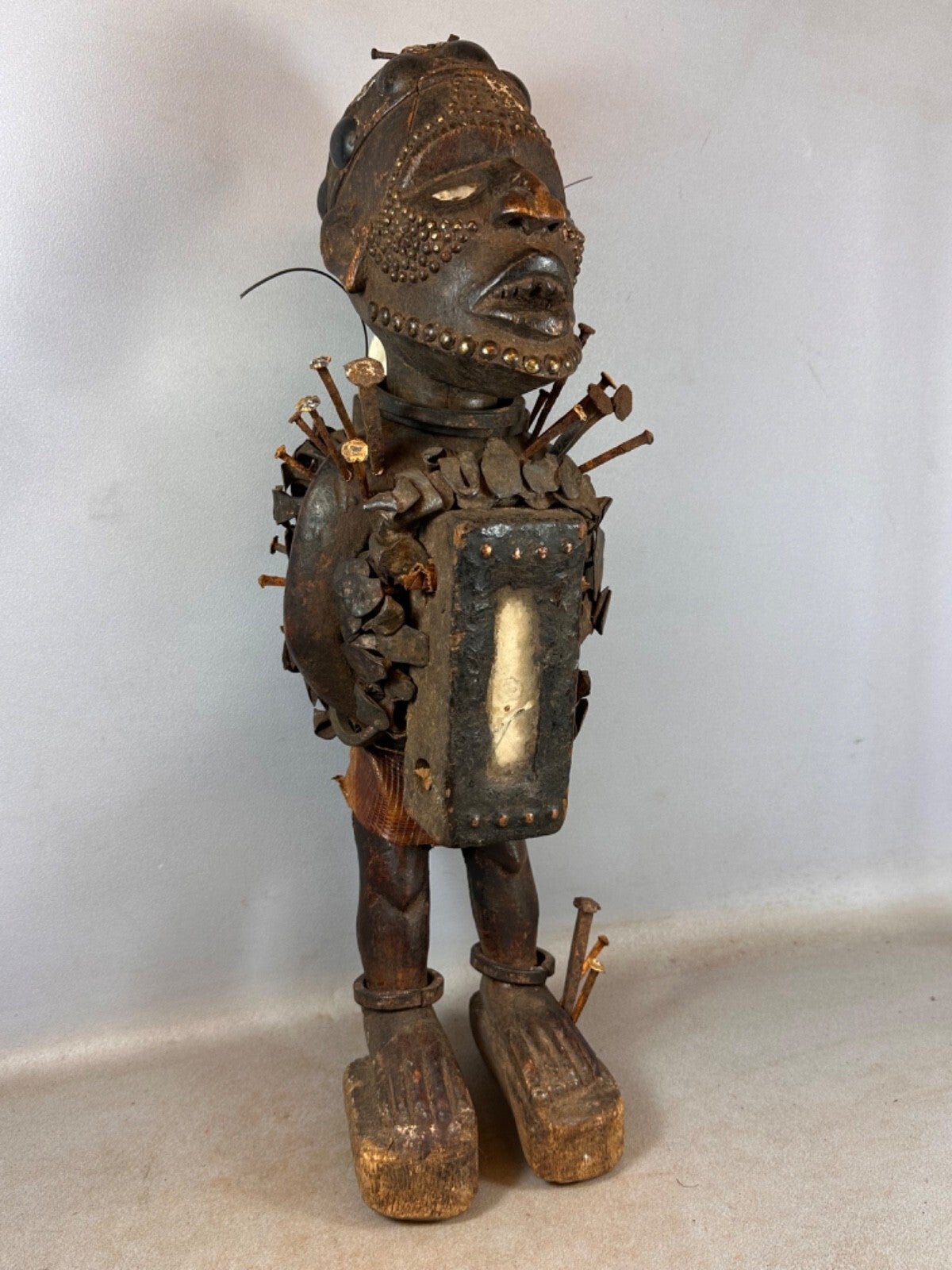 250962 - Large old African Fetisch Nkisi Nkondi statue - Congo.