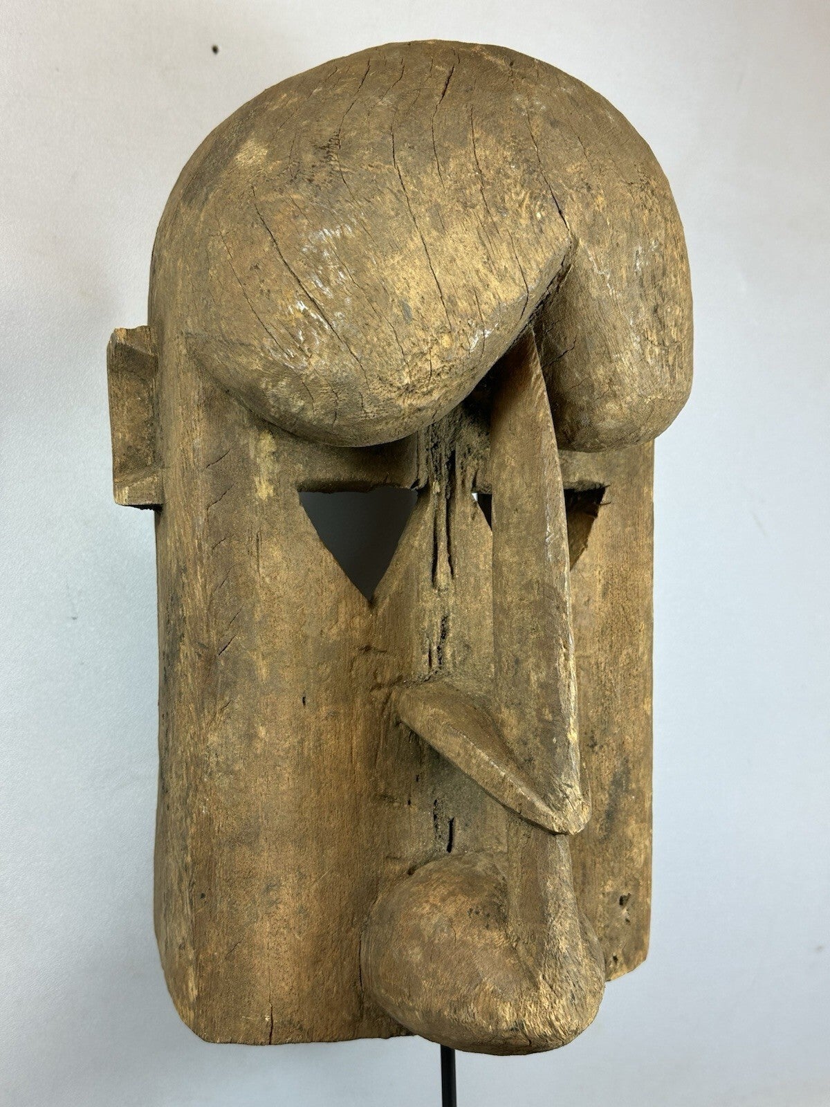 251172 - Old Heavy African Dogon Mask - Mali.