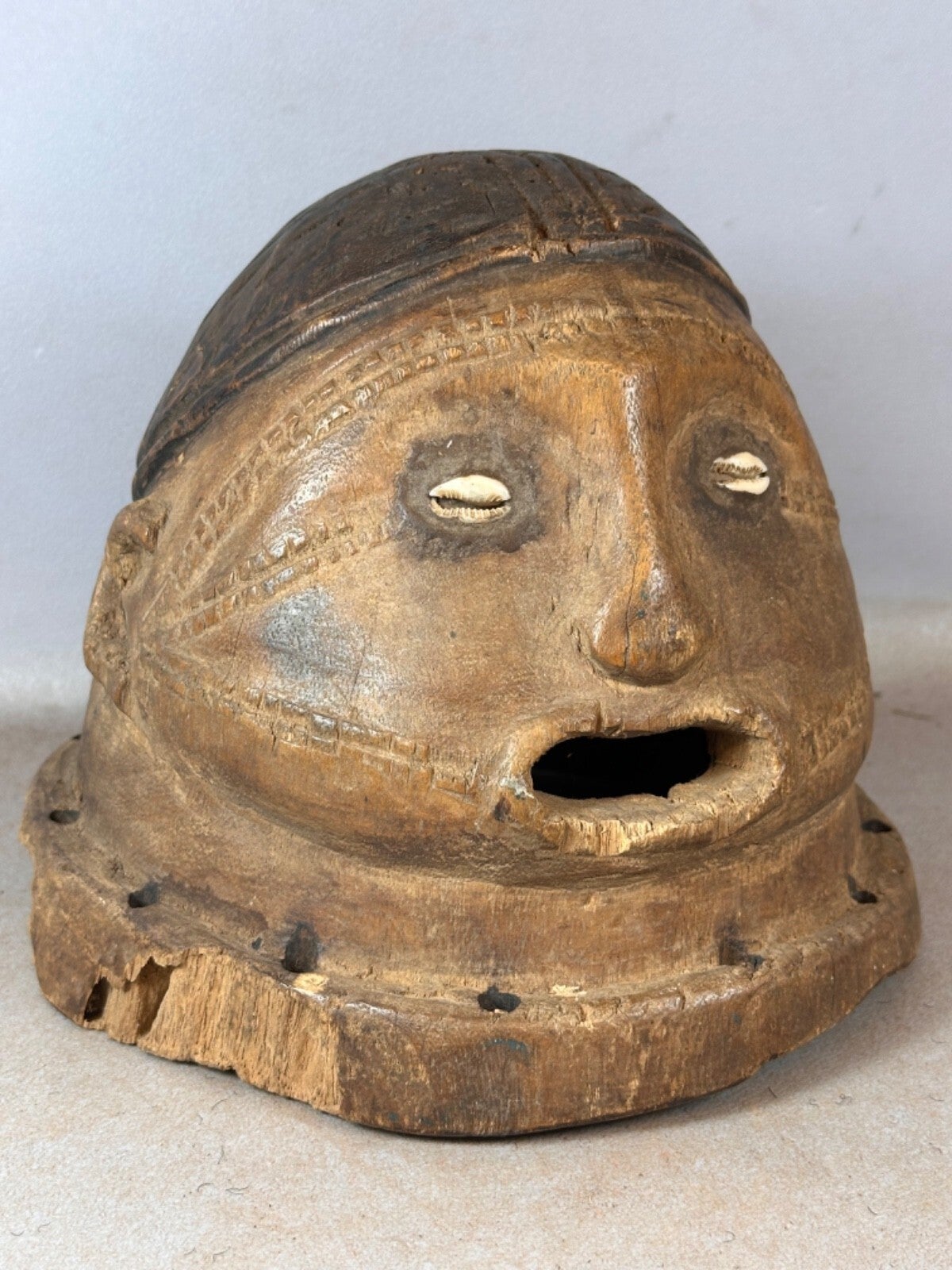 250942 - Rare & Antique African Tabwa helm mask - Congo