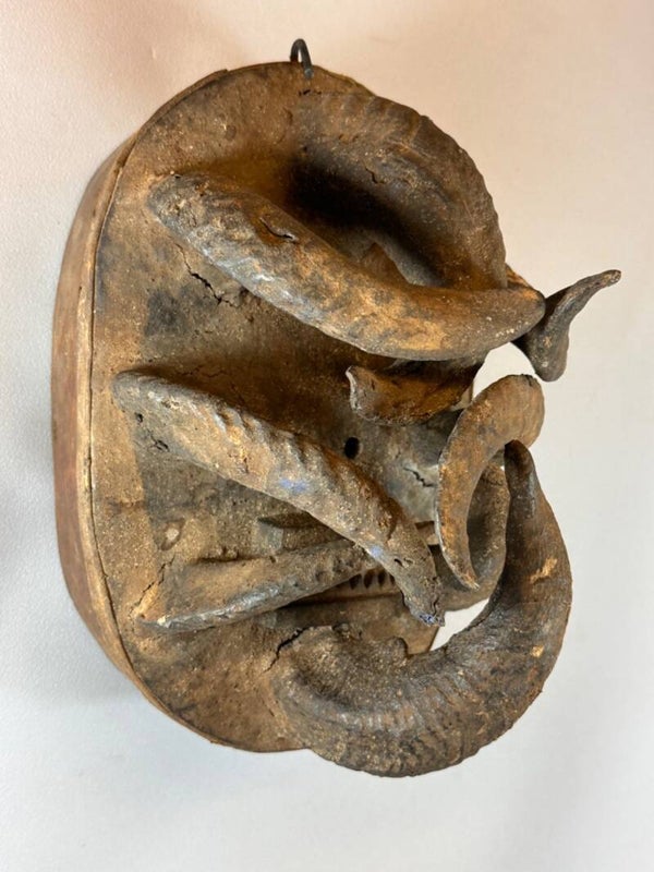 250980 - Rare & Old African Gela Guere Warrior Horn Head mask - Iv. Coast