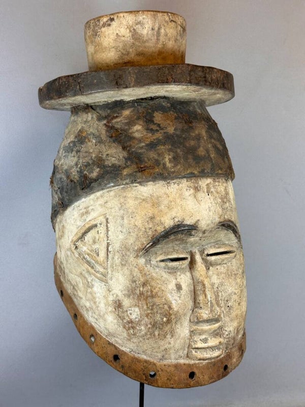 250885 - Old African Mende Sowei Sande Society Mask - Sierra Leone.