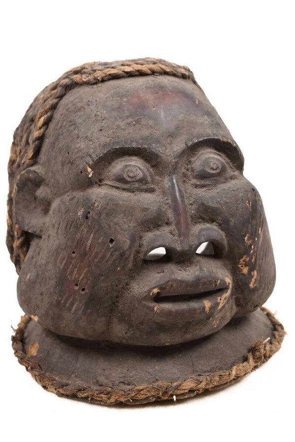 251022 - Old African Bangwa head mask - Cameroon.