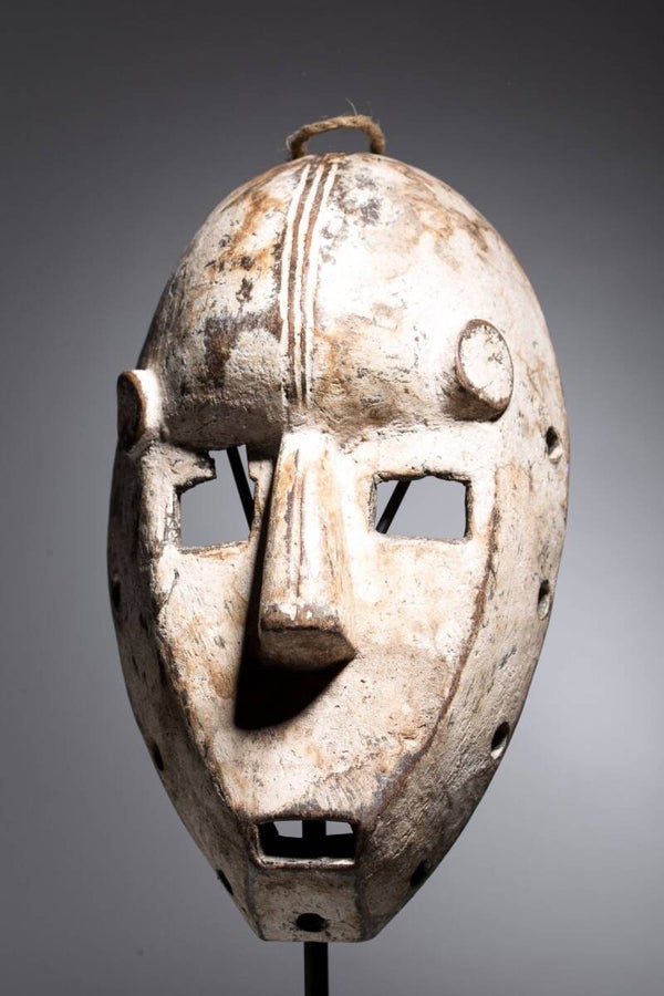 250804 - Old & RARE African Nyanga mask - Congo.