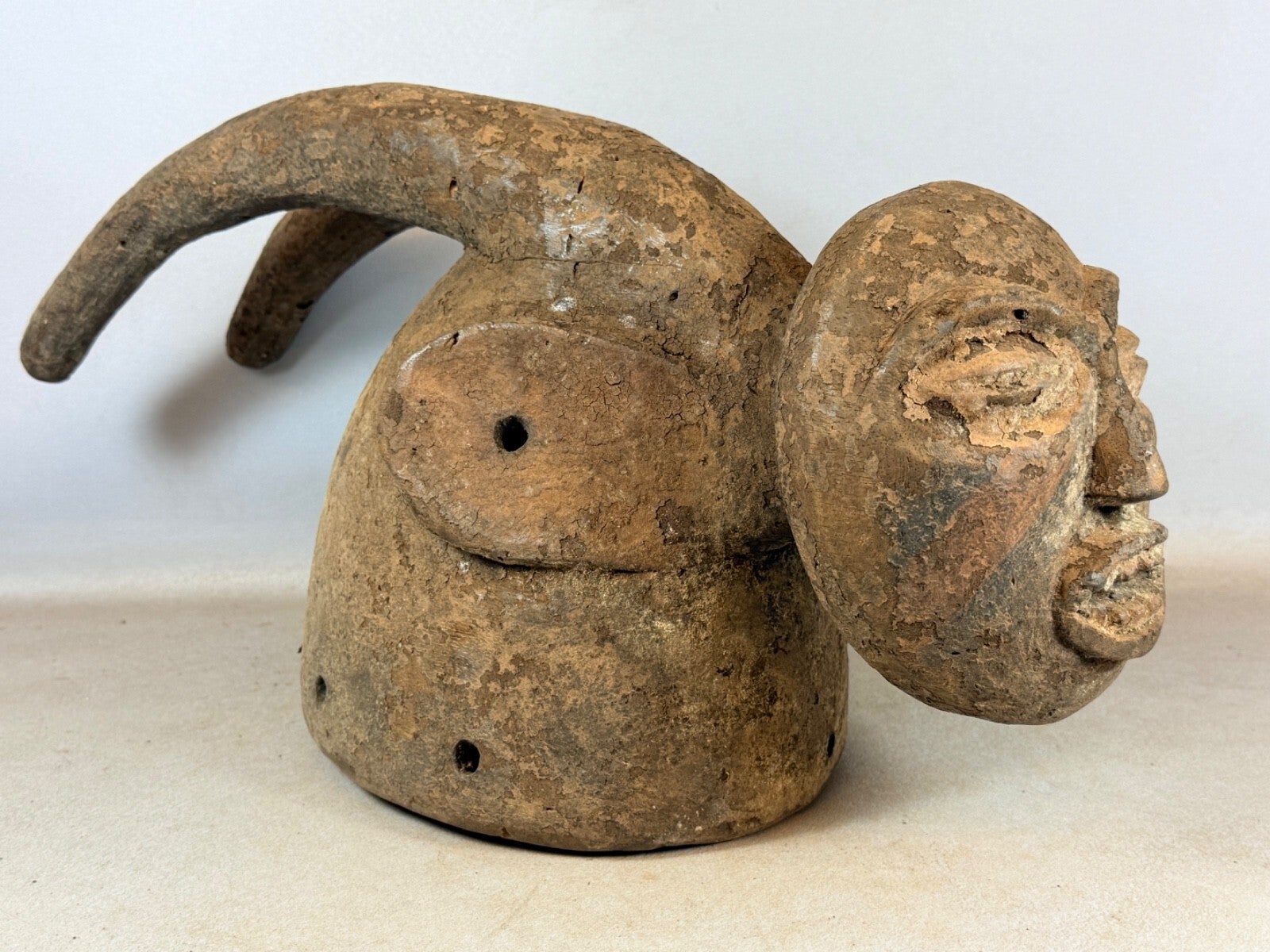 260208 - Very Old African Mambila mask - Cameroon.