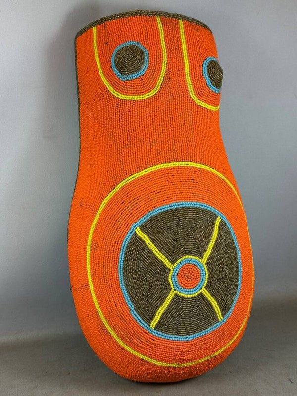 251150 - African Makonde Belly mask with beads - Tanzania.