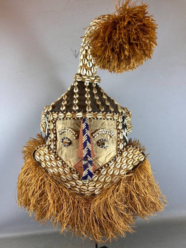 250907 - Old Kuba Elephant Moshambwooy Helmet mask - Congo