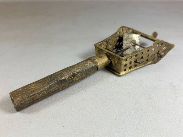 260984 - Old African Ethiopian sistrum from a Coptic Priest - Ethiopia.