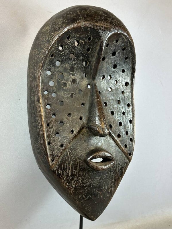 251177 - Old & Rare African Metoko mask - Congo.