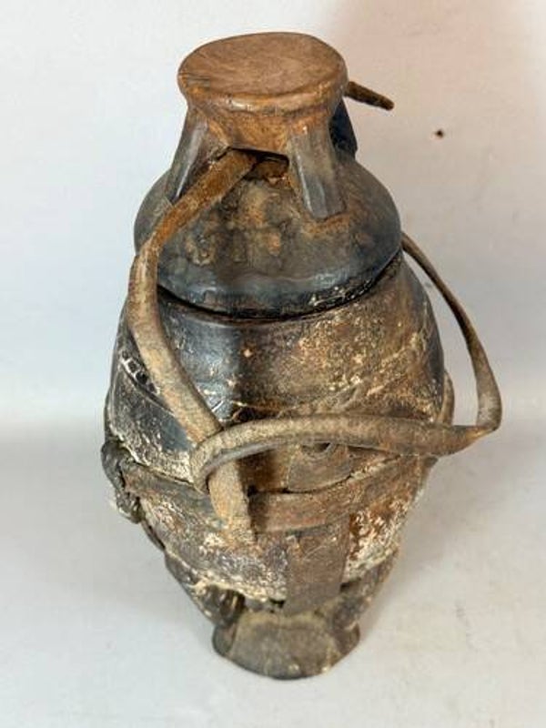 260963 - Old Ethiopian Authentic wooden Oromo butter churn - Ethiopia.