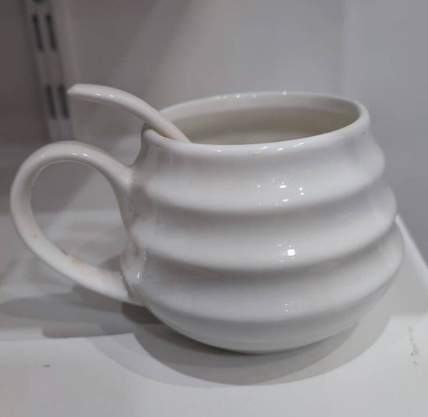 Petit Mug alvéolé avec cuillère