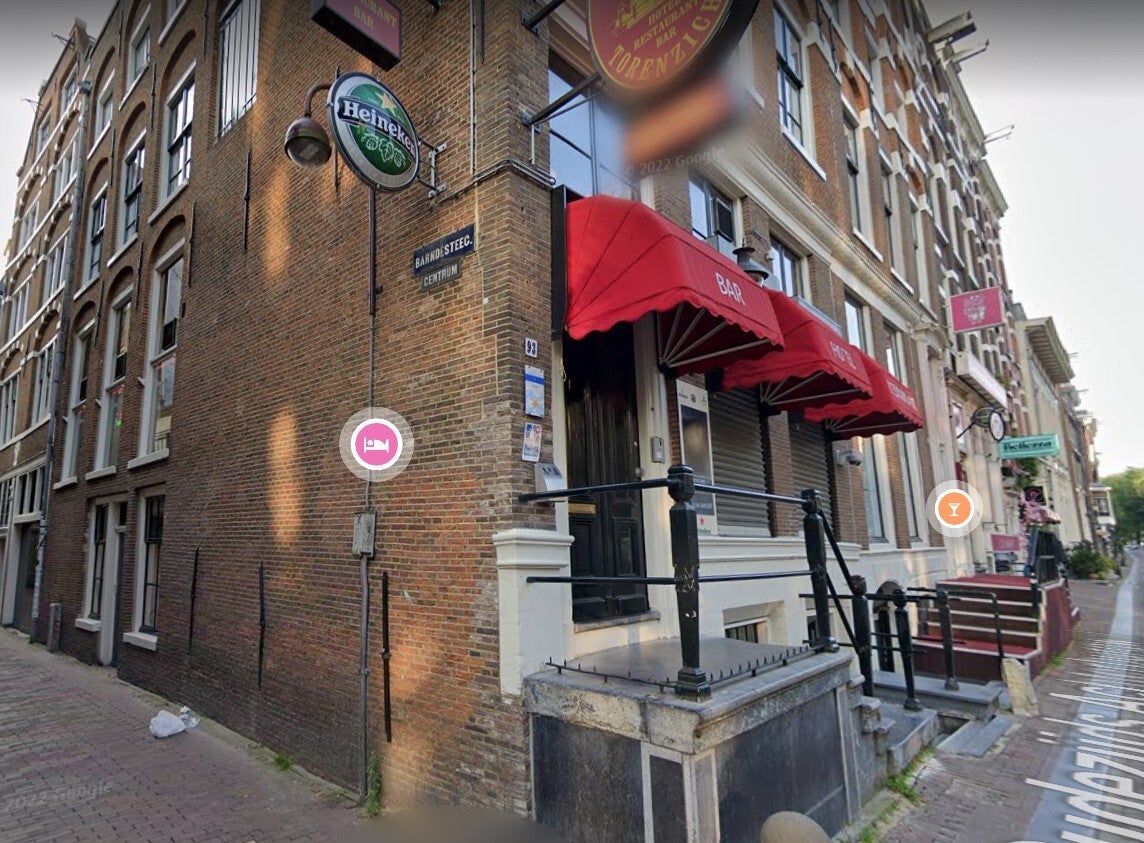 https//www.LotusThaiFoodAmsterdam.nl