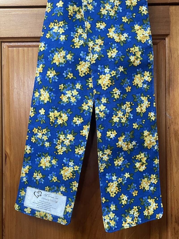 Little Yellow flowers