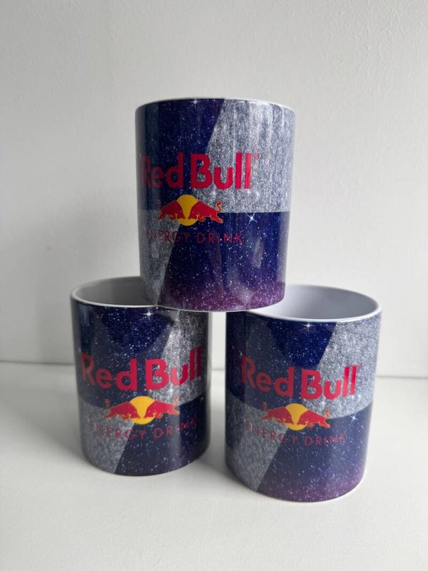Kneusje | Mok Redbull