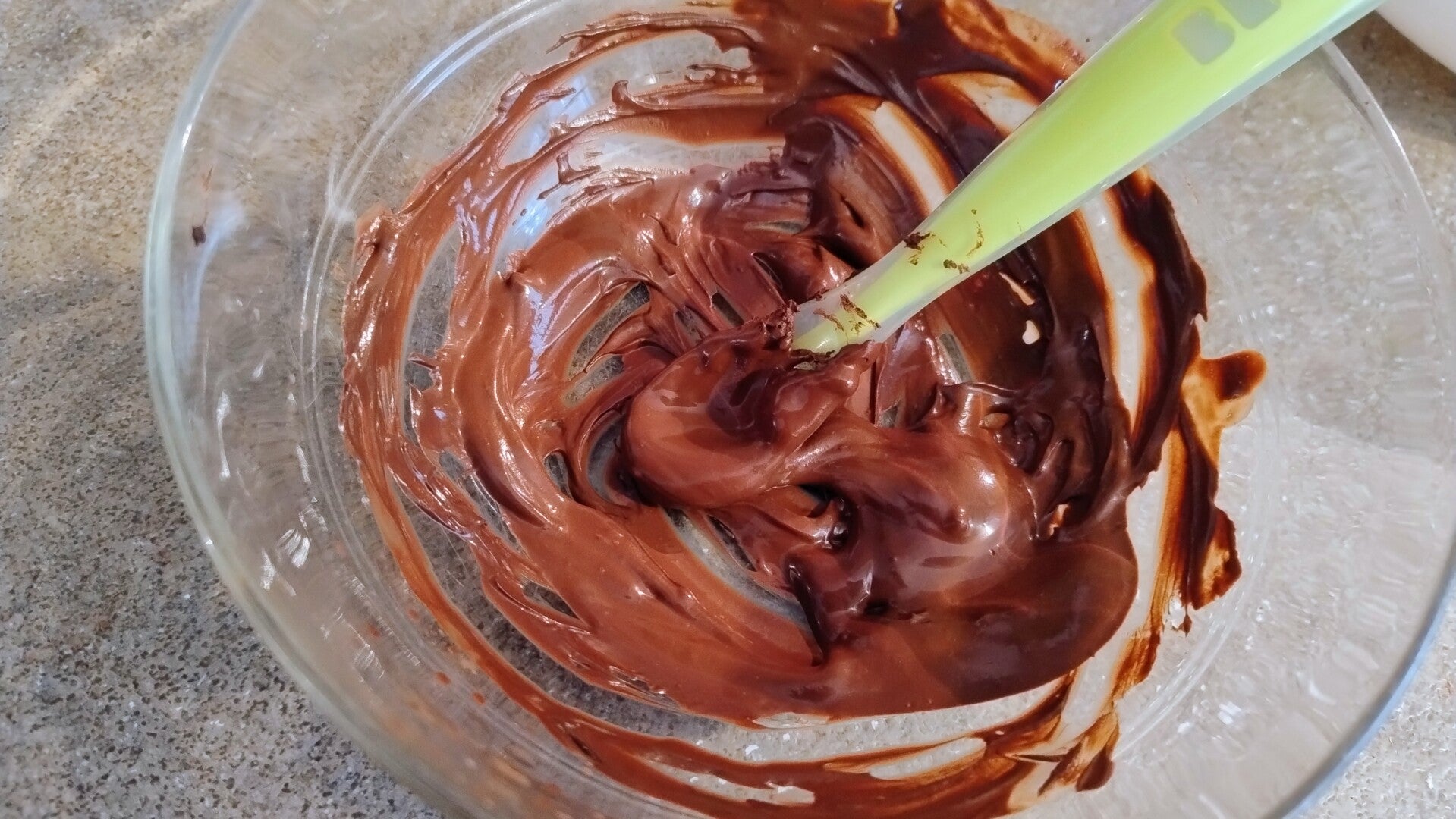 GANACHE AU CHOCOLAT