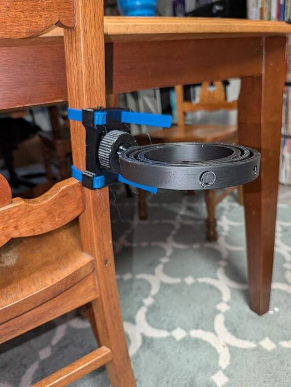 GyroGrip Self-Leveling Cup Holder