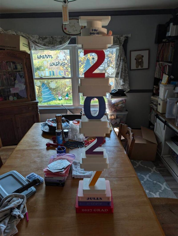Graduation Totem 2027 — 3D Printed Stacking Number Tower with Grad Cap Topper, Class of 2027 Decor, Graduation Centerpiece