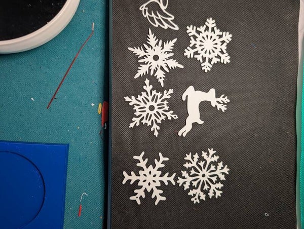 Set of 25 3D Printed Christmas Ornaments – White Snowflake, Reindeer & Angel Tree Decorations, Holiday Ornament Bundle