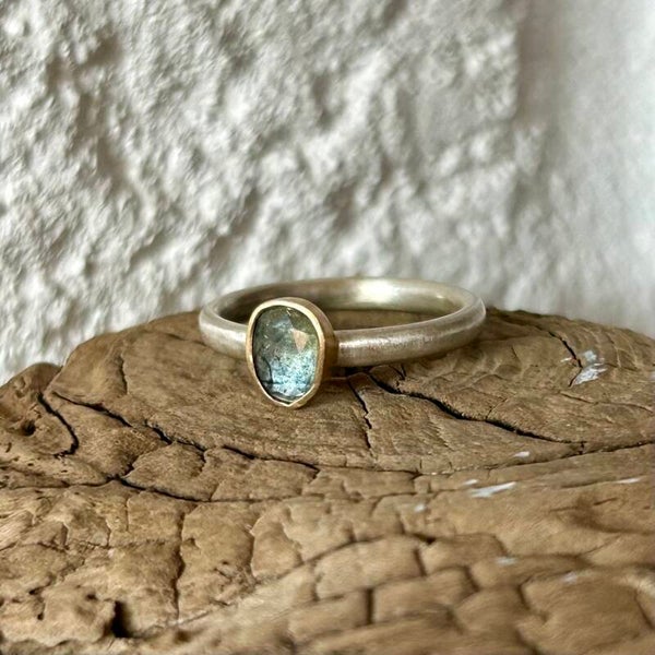 Rose cut Sapphire Ring