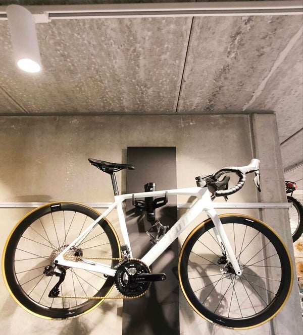 FONS STRADA EVO WILD WHITE , M