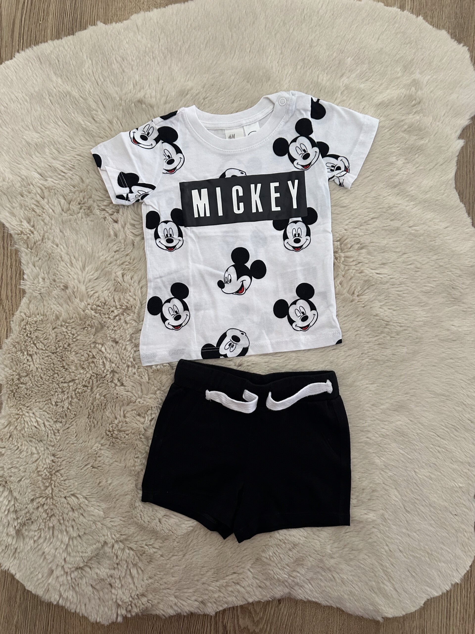 Setje l H&M l maat 68