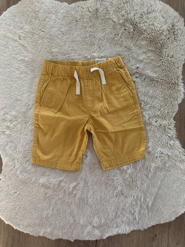 Short l H&M l maat 110