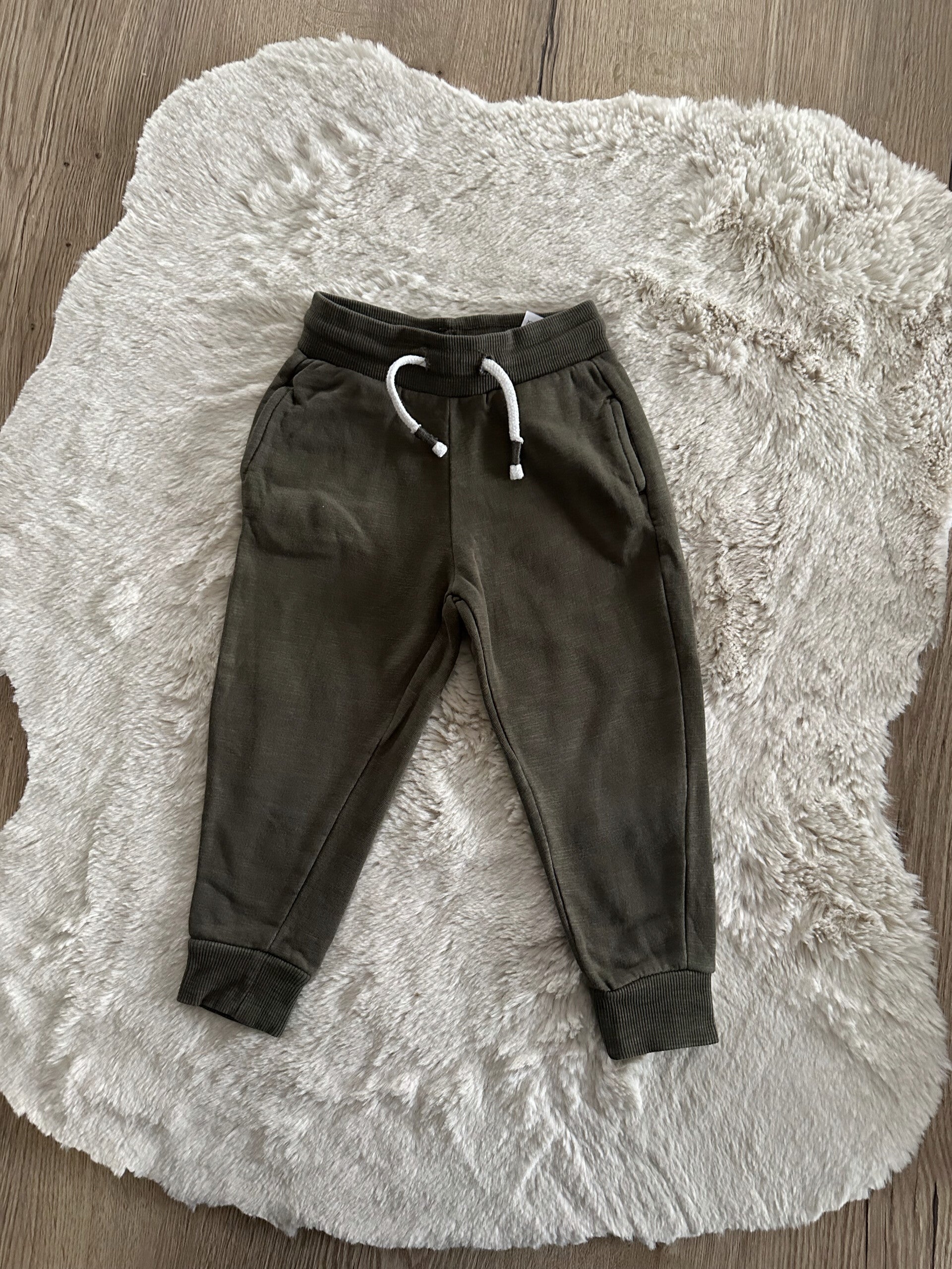 Jogging l Jbc l maat 98