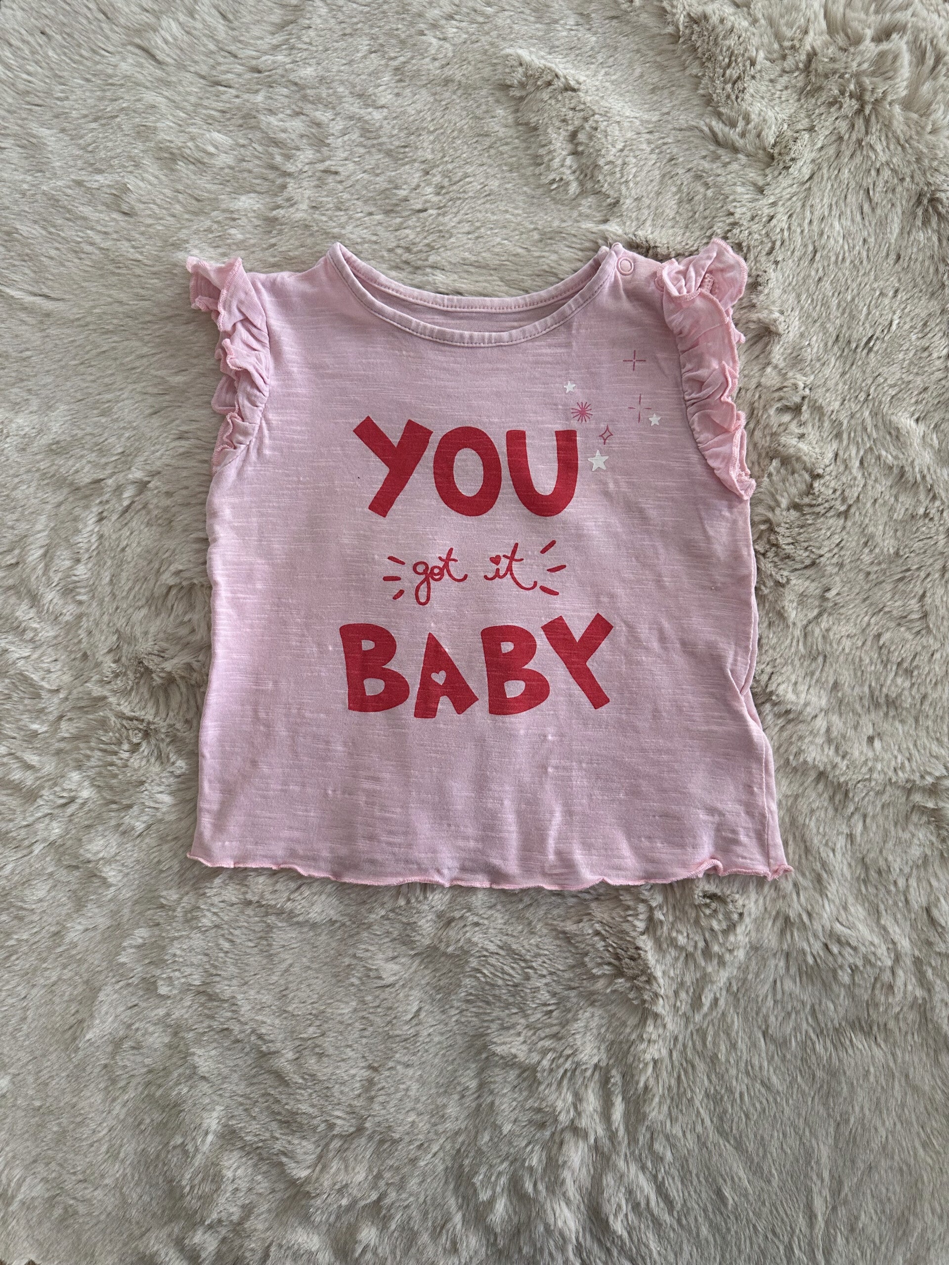 T-shirt l C&A l maat 86