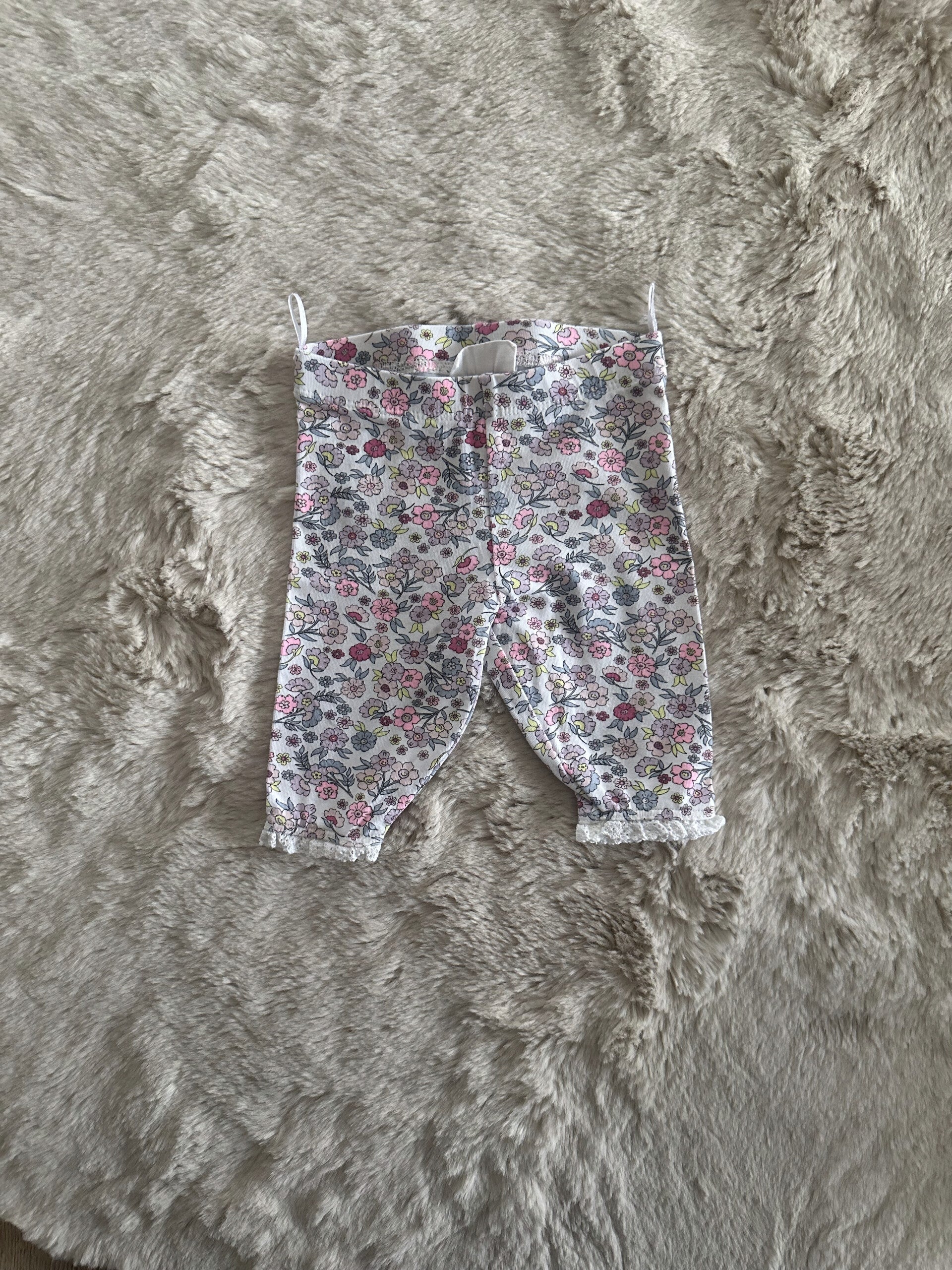Broek l C&A l maat 62