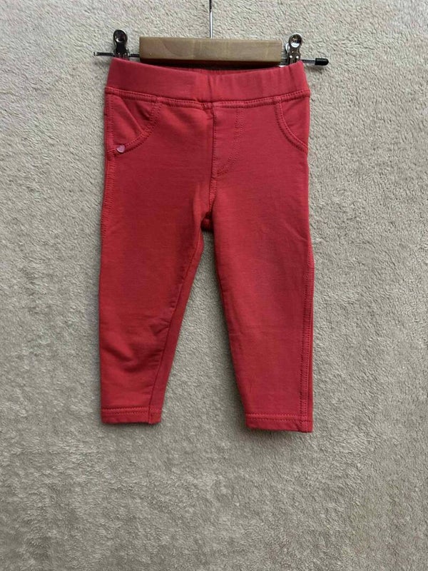 Broek l maat 80