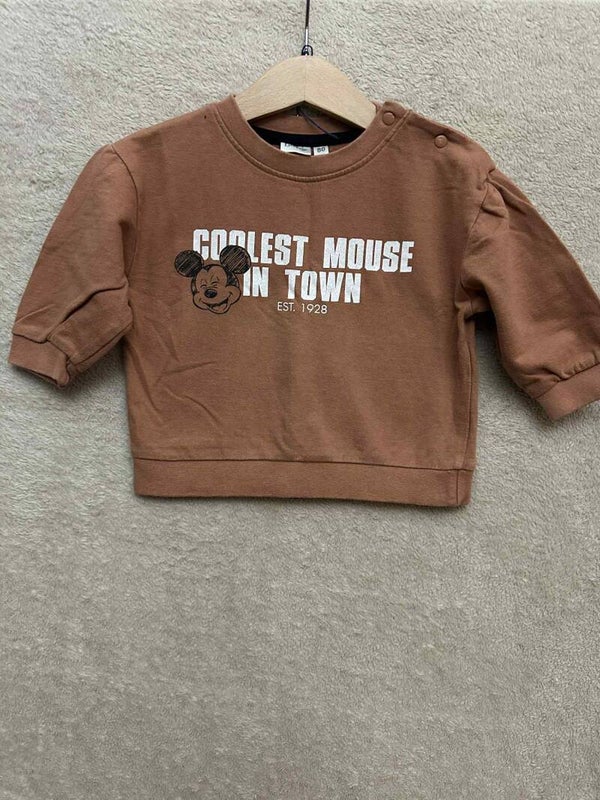 Trui l Disney l maat 80