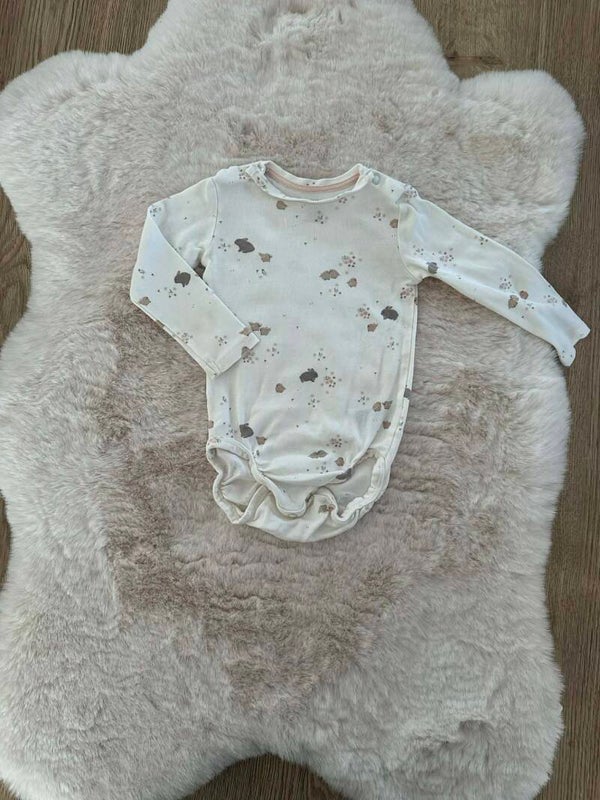 Body l H&M l maat 74