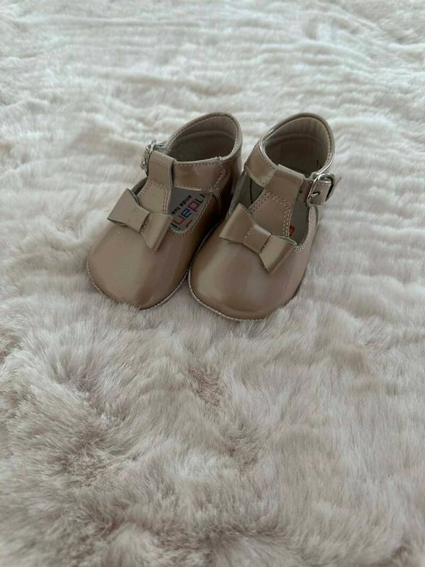 Schoenen l Andanines l maat 17