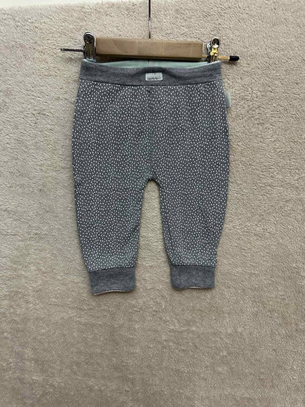 Broek l Feetje l maat 68