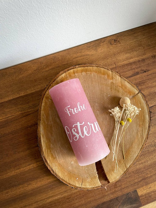 Stumpenkerze zu Ostern