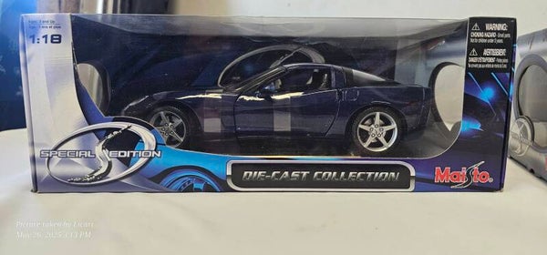 1:18 2005 Corvette blue coupe
