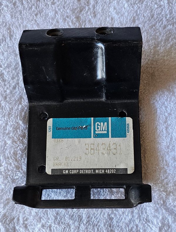 64-72 Expansion Tank Bracket (NOS)