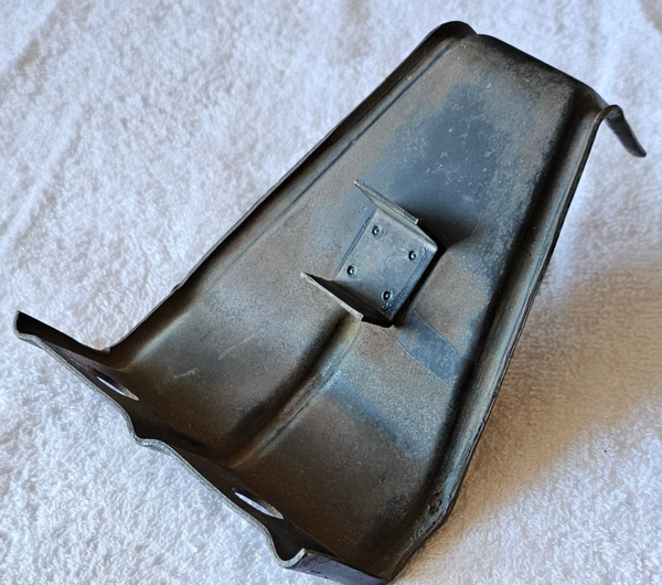 63-5 327 Upper Fan Shroud Bracket (Used)