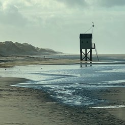 #terschelling, #bedandbreakfast, #besteuitjevannederland, #B&bvolliefde, #brandaris, #vvvterschelling, ervaarterschelling, #rederijdoeksen, #strandrijdenterschelling, #bedandrelaxterschelling, #airbnb, #booking.com, #werelderfgoed, #darksky, #bosplaat, #d