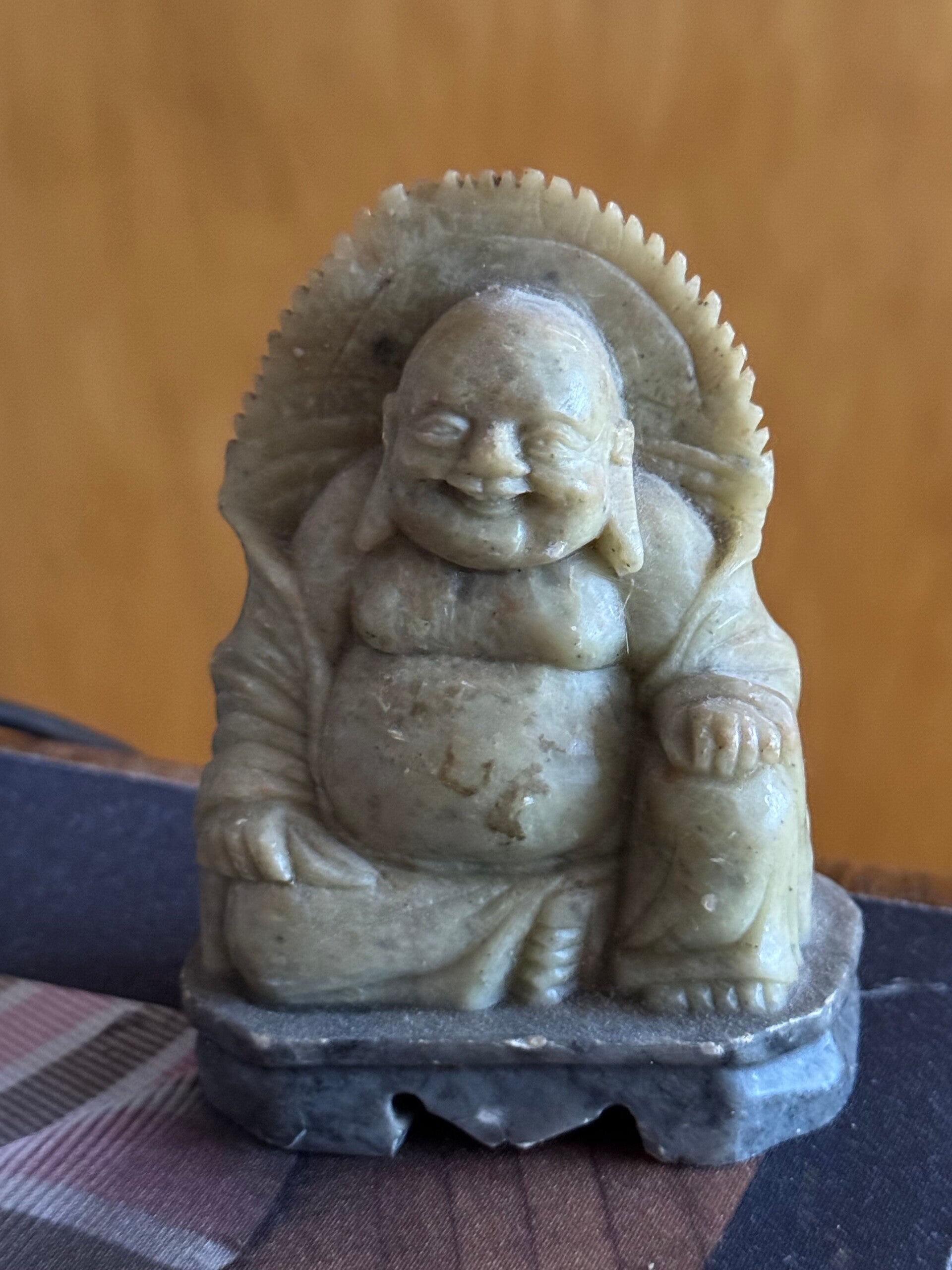 Buddha Speckstein Alter unbekannt