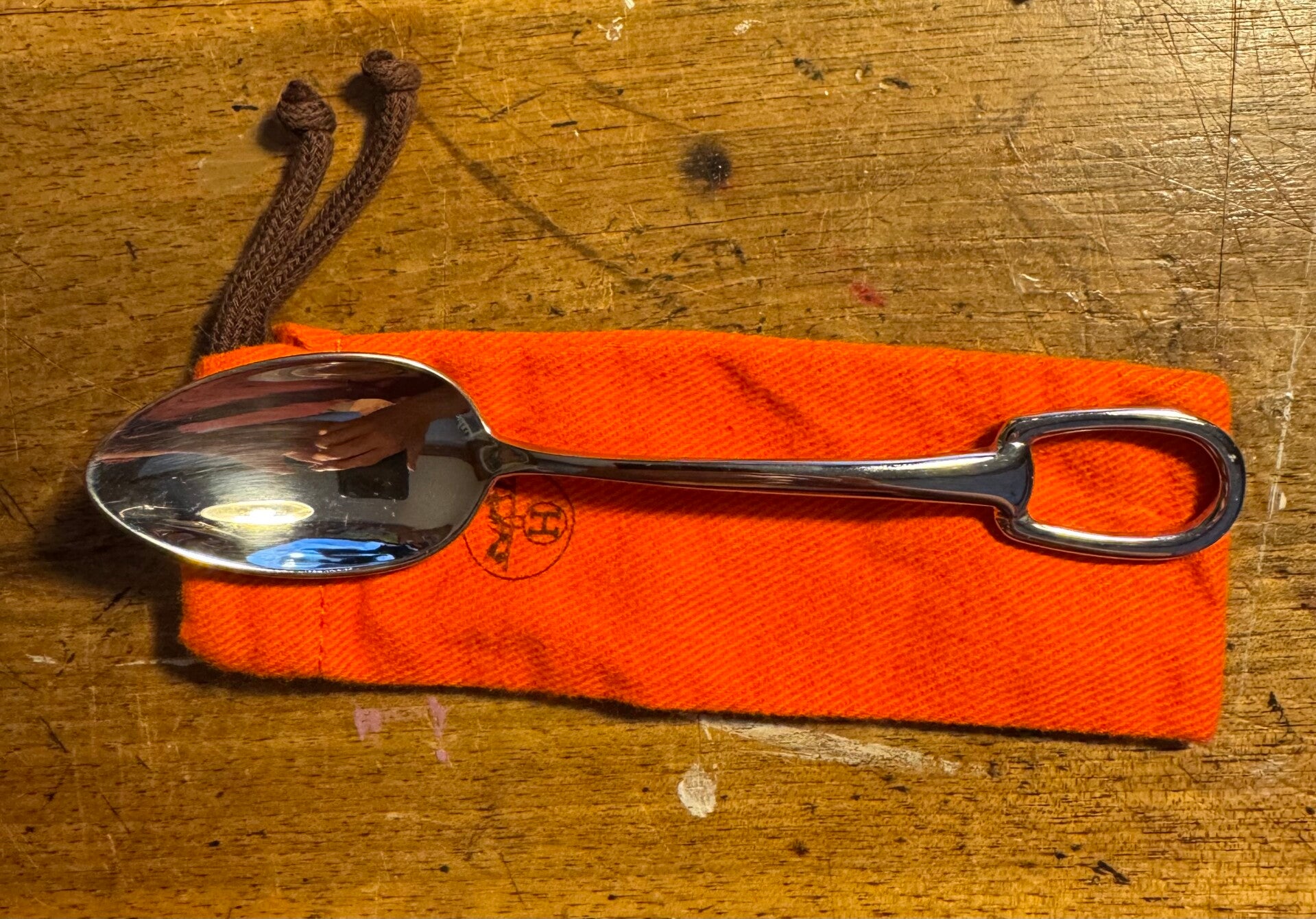 Hermes Löffel mit Steigbügel Metall versilbert