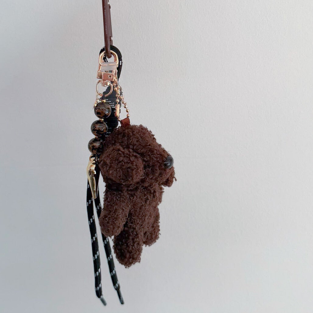 Schattige Tashanger – Pluche Hondje met Kralen & Koord – Chocoladebruin