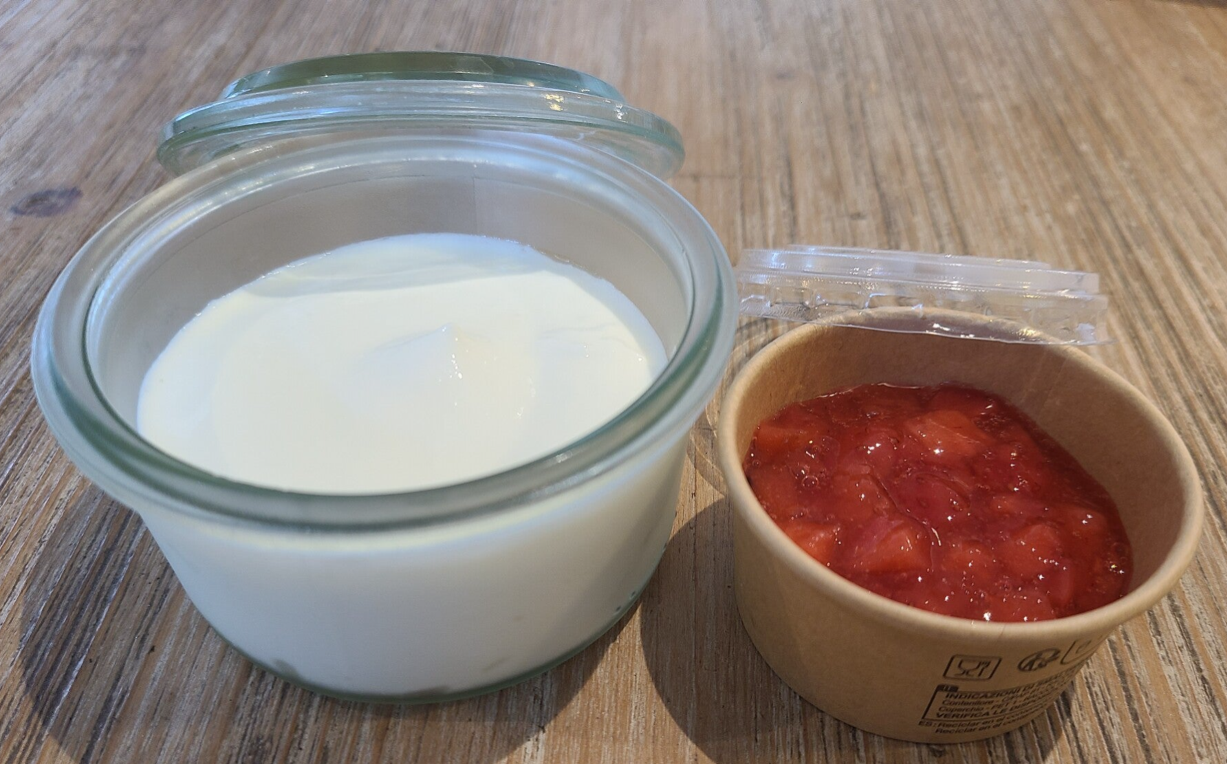 Fromage blanc coulis de fruits ou gourmand