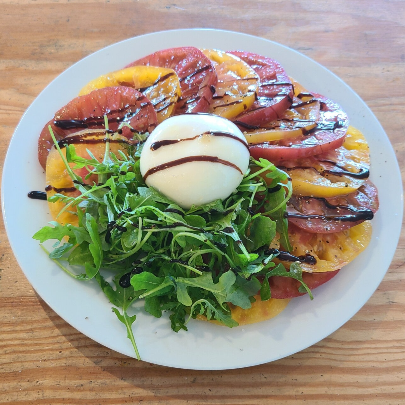 Big tomates bio et burrata