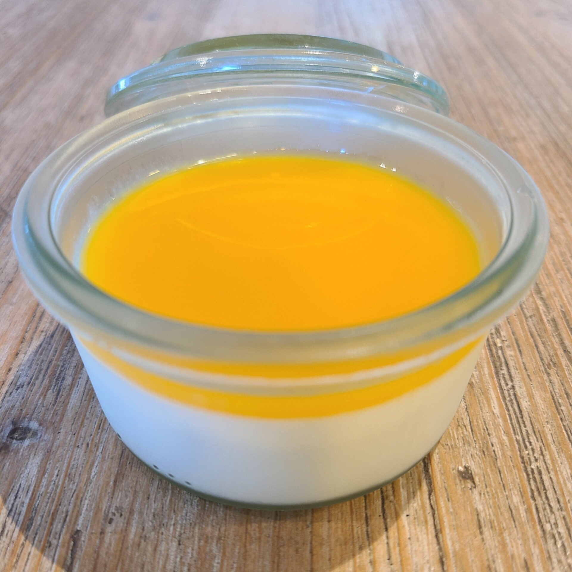 Panacotta, coulis au choix