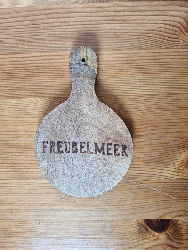 Houten freubelmeer onderzetter