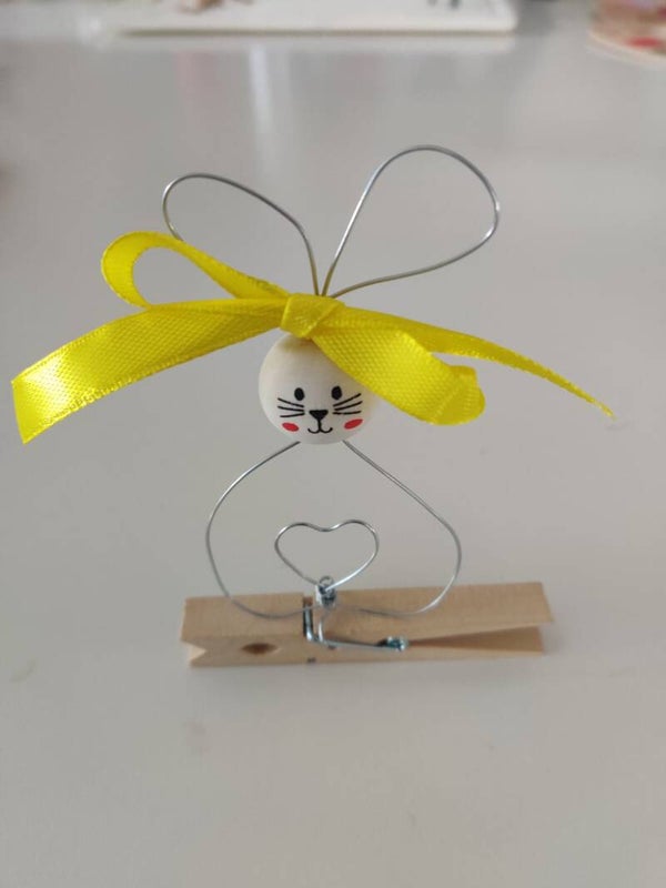 Paaskonijntje op knijper