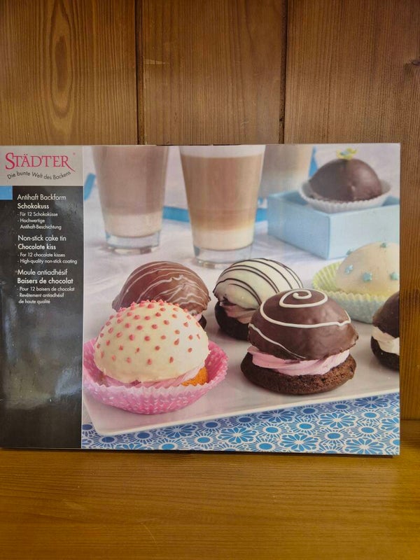 Cake tin boltaqrtjes