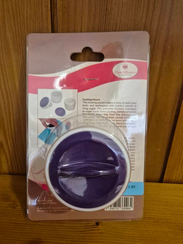 Dusting pouch