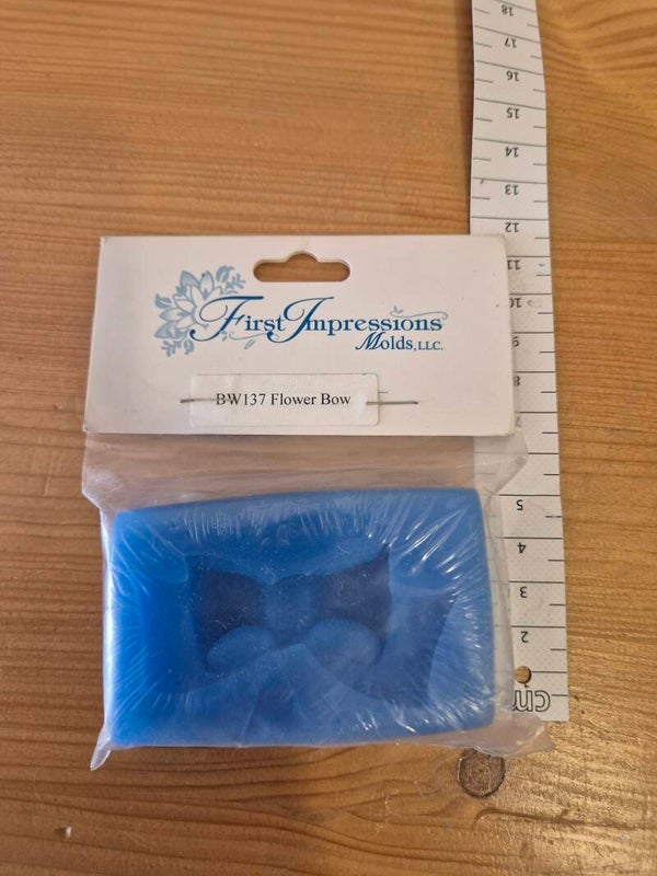 Mould first impressions mooie strik